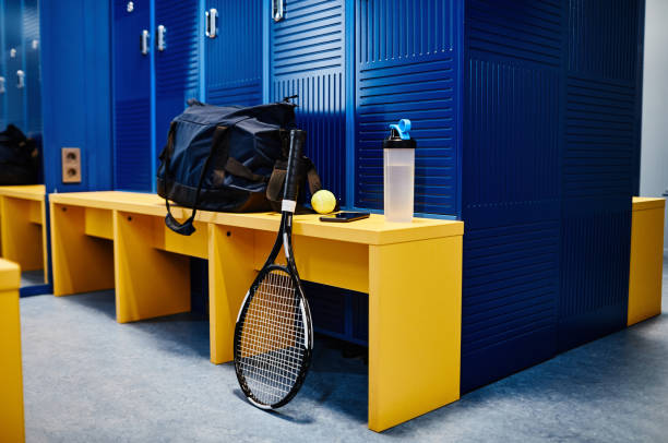 Comment estimer précisément le coût global pour faire construire un terrain de tennis clé en main ?
